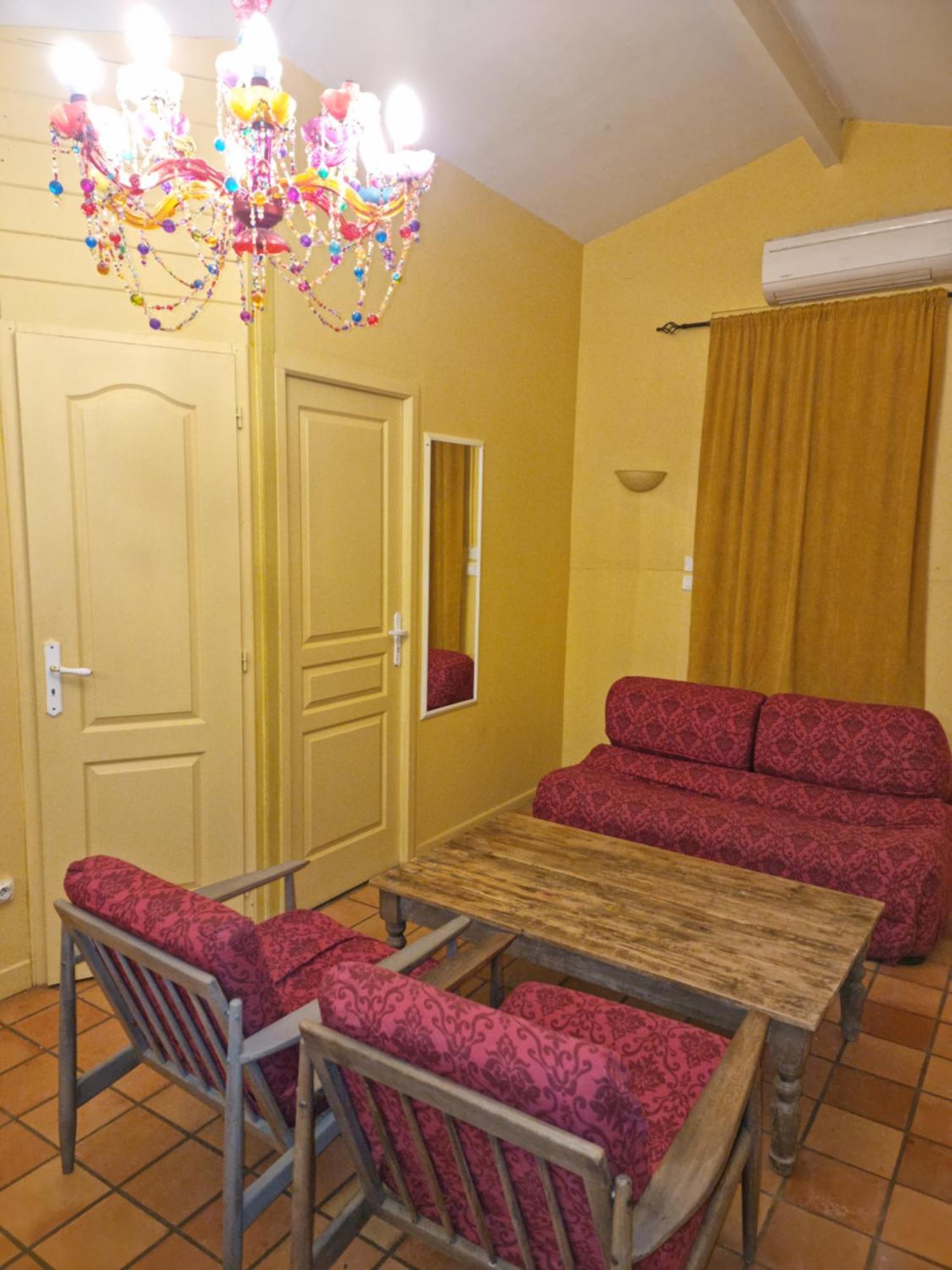 Pousterle De Sabran - Piscine & Hammam Apartment Cameră foto