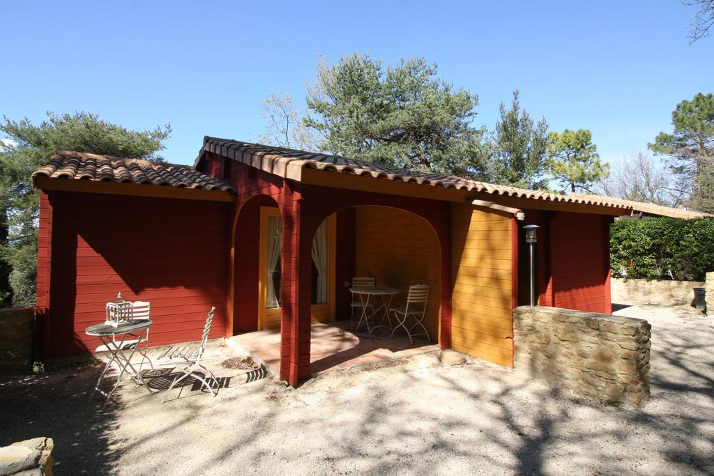 Pousterle De Sabran - Piscine & Hammam Apartment Exterior foto